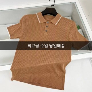 쿠*** 23ss 최고급 라인 카라 니트 반팔티